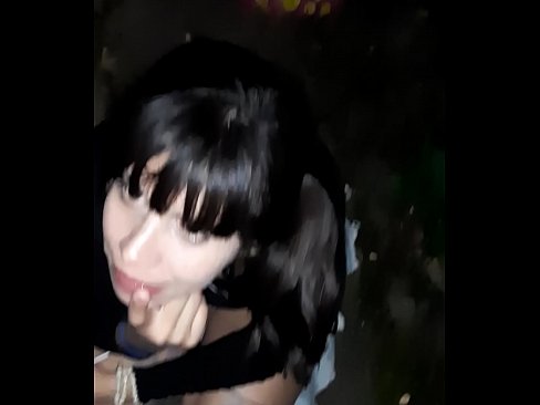 ❤️ Op strjitte swollen penis yn ruil foar snoep ☑ Porno op fy.fullsexmovs.ru ☑